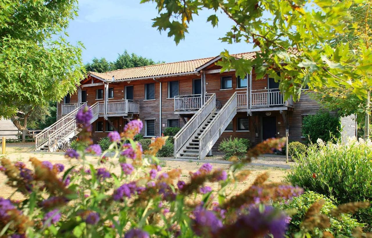 Bel Appartement Cosy Dans Residence Avec Piscine 5 Minutes Plage Messanges  Kültér fotó